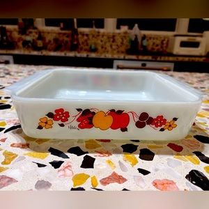 Vintage Anchor Hocking Milkglass, "Hildi Fruit" 8x8" 1-1/2qt Baking/Casserole.